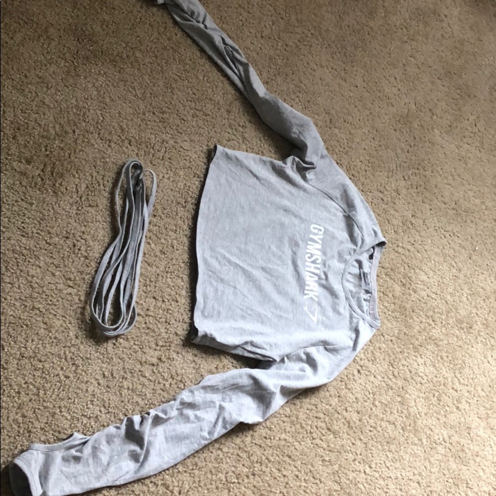 GYMSHARK LONGSLEEVE RIBBON CROP TOP